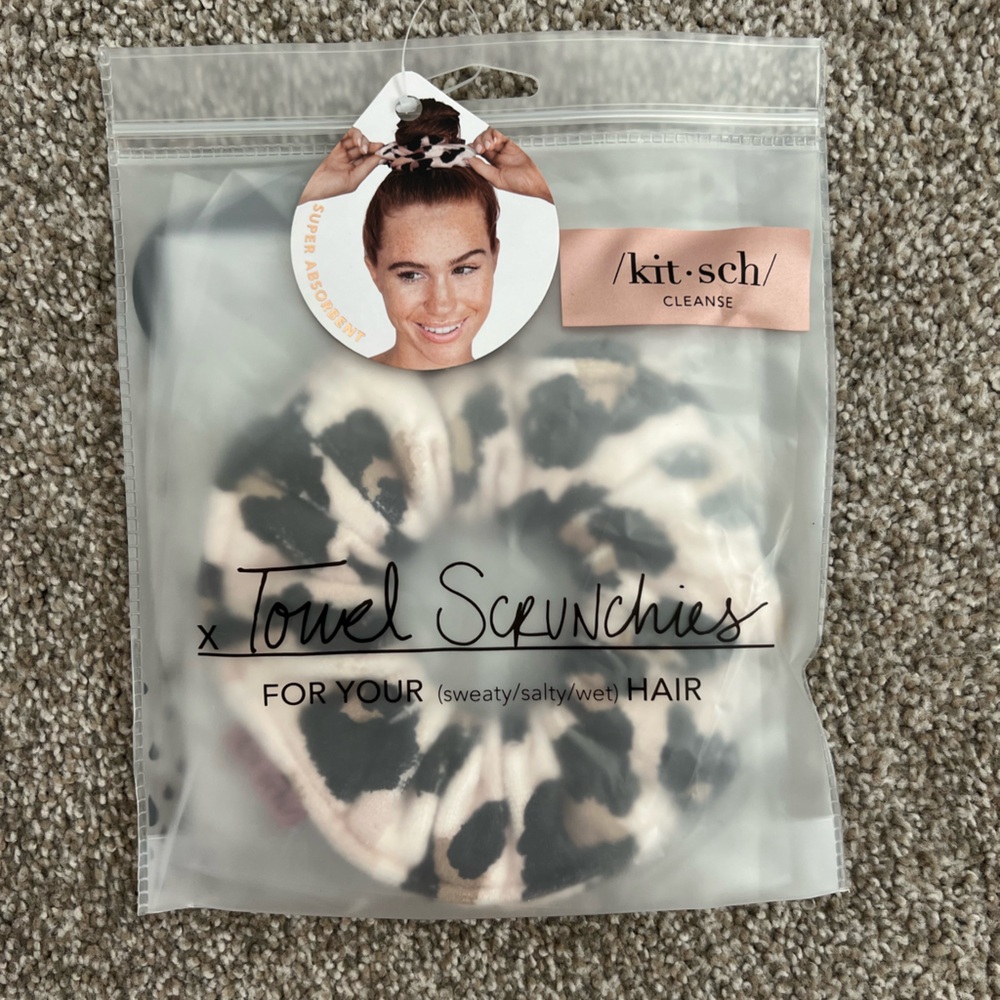 Kitsch Animal‎ Print Hair Accessory